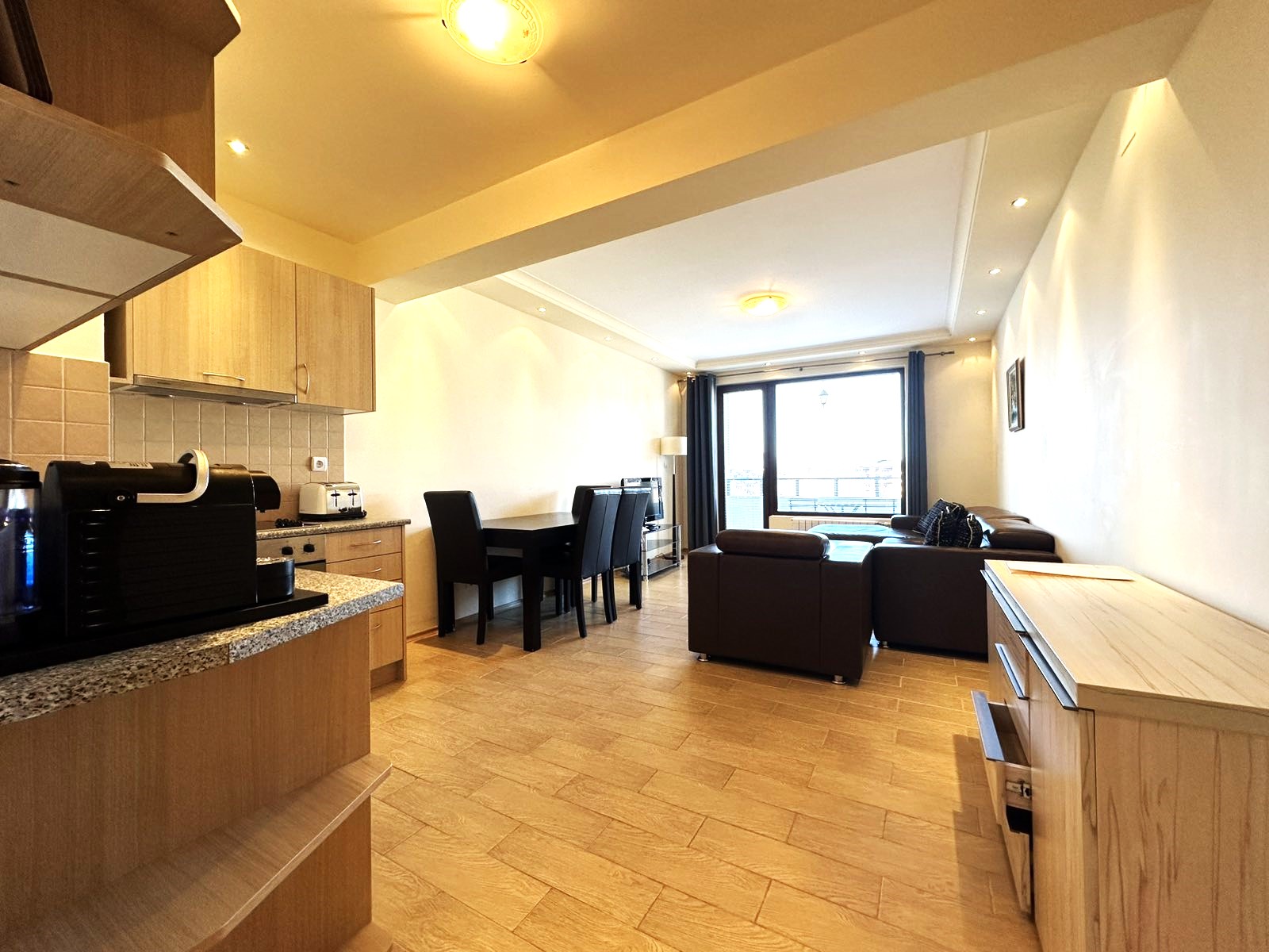 Stylish One-Bedroom Apartment Just Steps from the Lift in Bansko!