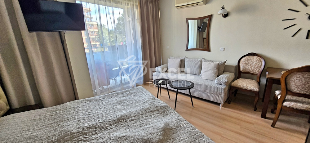 Spacious and beautifully furnished studio in the center of Sunny Beach