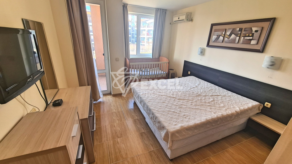 Spacious and beautiful one-bedroom apartment with pool view in Saint Vlas