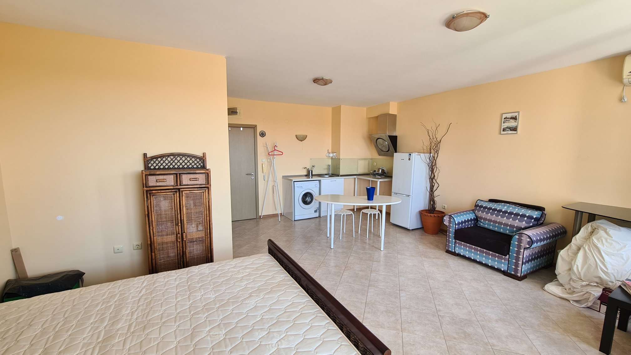 Large, furnished studio in Sunny Beach with low maintenance fee