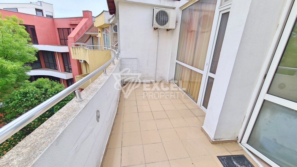 Reduced price! Extremely spacious 1-bedroom apartment on Flower street in Sunny Beach