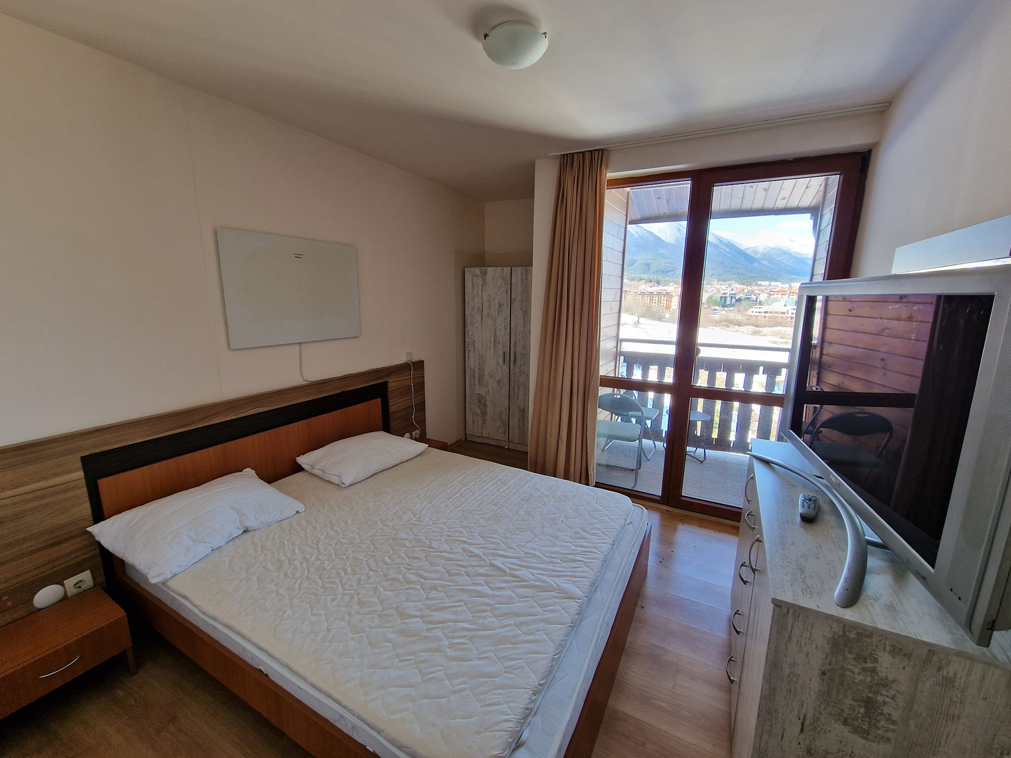 Panorama Resort: furnished studio-type hotel room for sale in Bansko