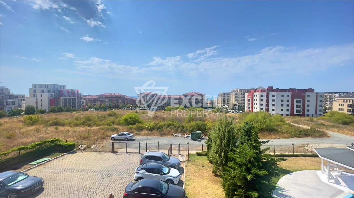 One-bedroom apartment in Sveti Vlas, 500m from the sea.