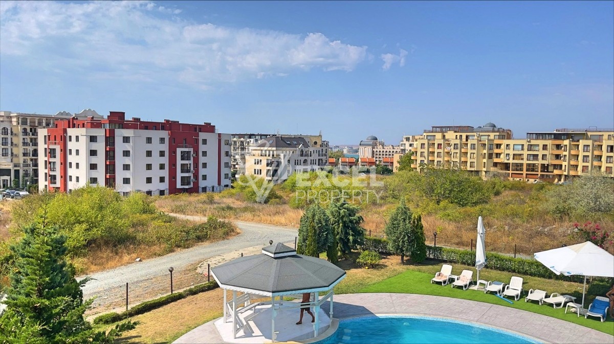 One-bedroom apartment in Sveti Vlas, 500m from the sea.