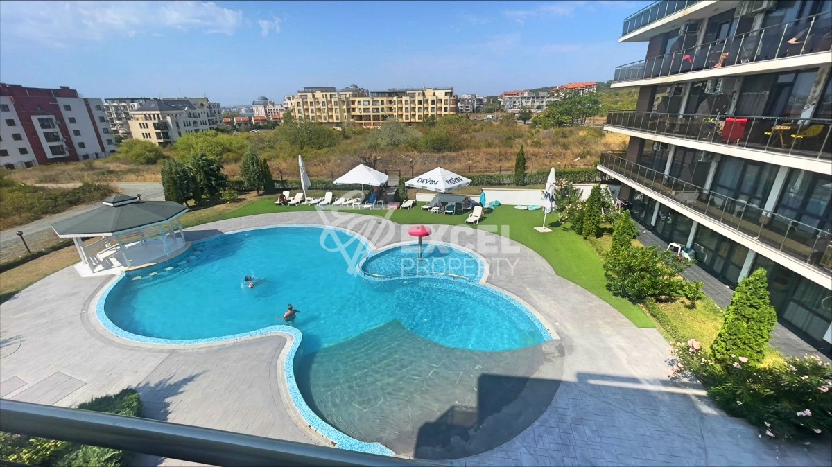 One-bedroom apartment in Sveti Vlas, 500m from the sea.