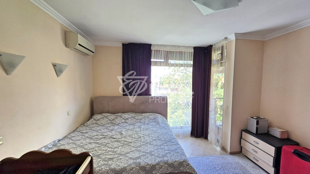Two-bedroom apartment in Antonia complex, Sveti Vlas – fully furnished, 400 m from the beach
