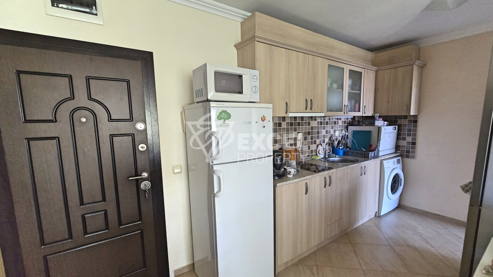 Two-bedroom apartment in Antonia complex, Sveti Vlas – fully furnished, 400 m from the beach