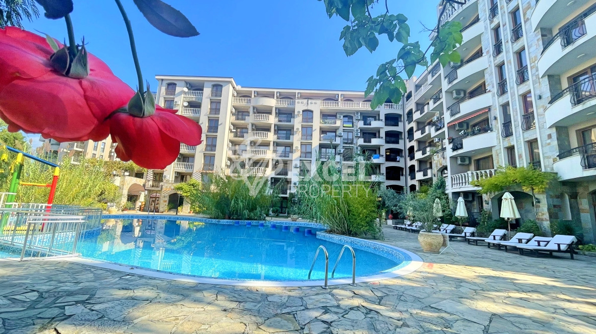 Двустаен обзаведен апартамент за продажба в Каскадас Фемили Резорт