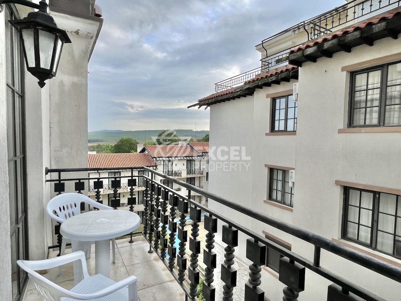 One-bedroom apartment in Obzor, only 150 m from the sea - the Cllif complex