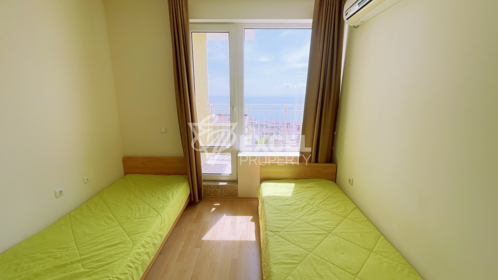 Two bedroom apartment with sea view in Saint Vlas