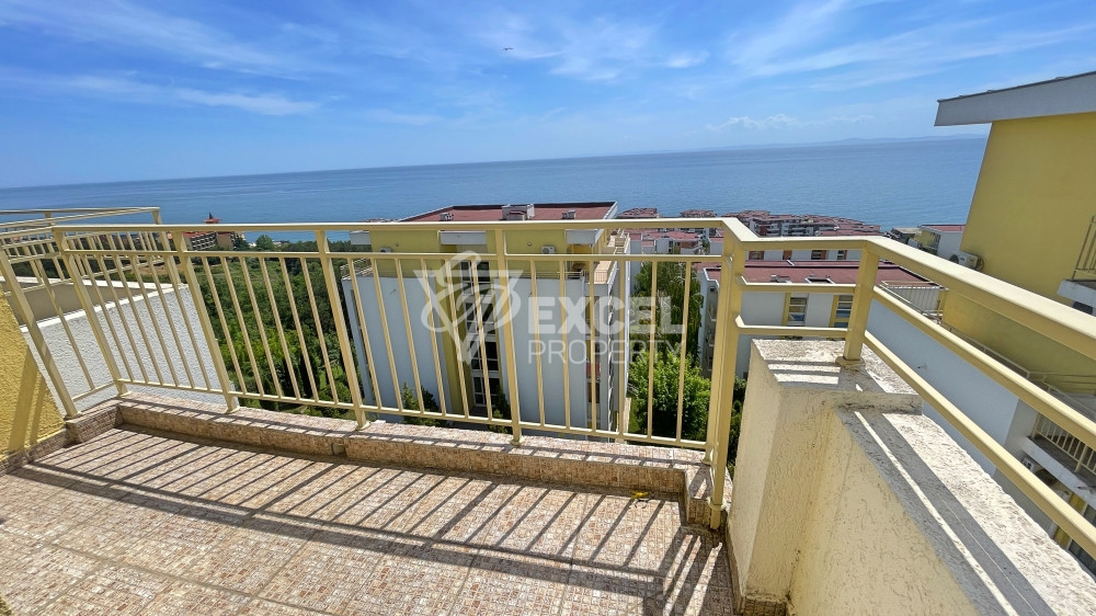 Two bedroom apartment with sea view in Saint Vlas