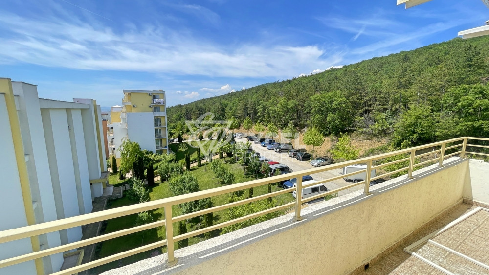 Two bedroom apartment with sea view in Saint Vlas