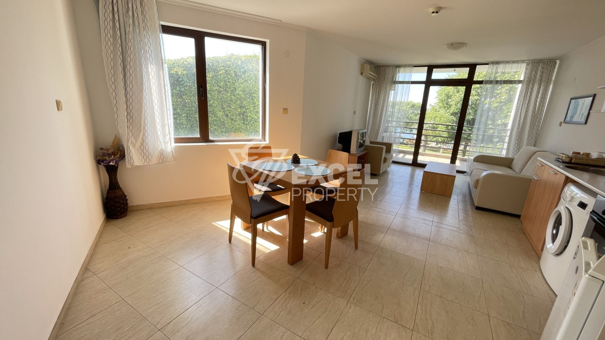 First line apartment in Sveti Vlas with sea view.