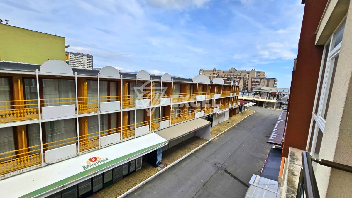 Two-bedroom apartment on the first line in Sunny Beach – next to the dunes and the sea