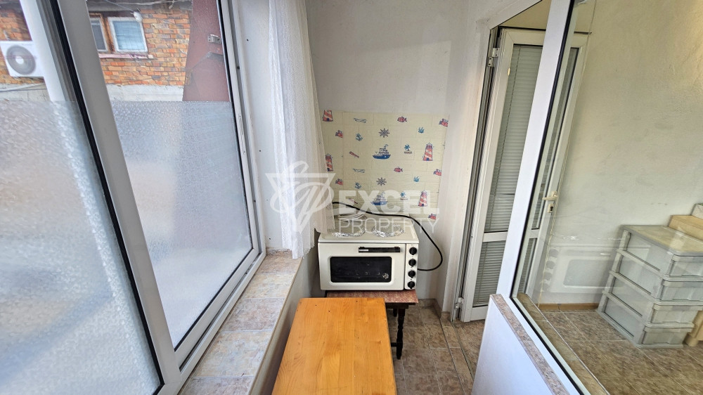 One-bedroom apartment in the center of Nessebar - excellent location and great potential