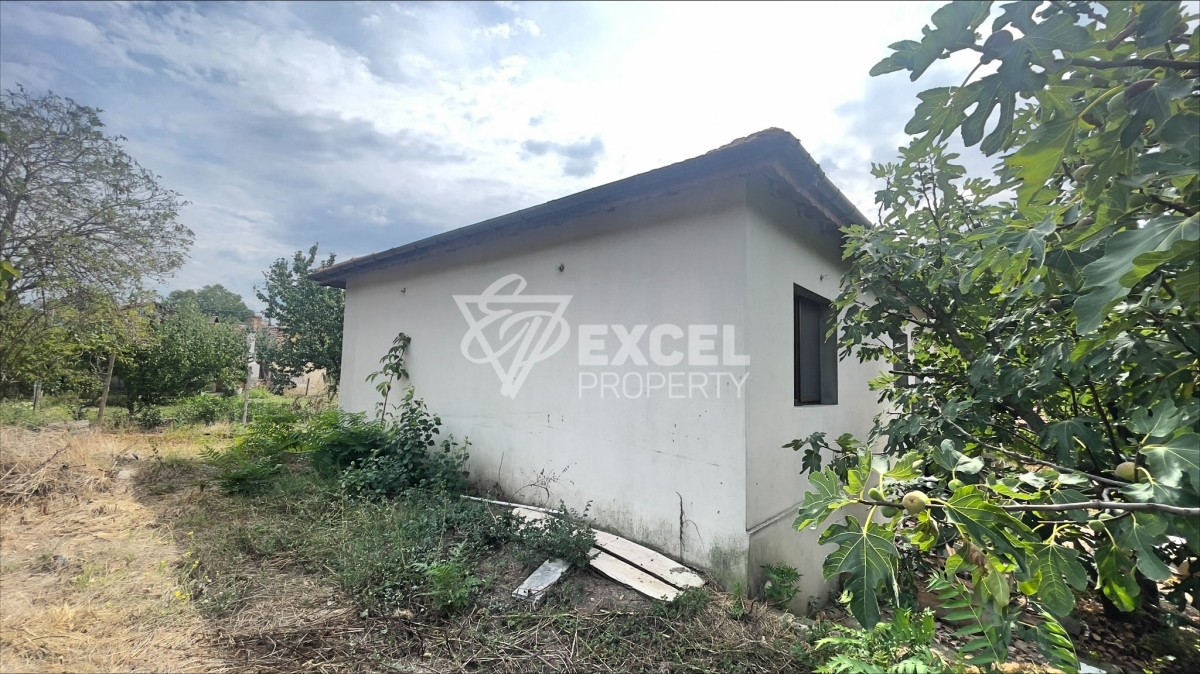 One storey house with two bedrooms in Gorica for sale