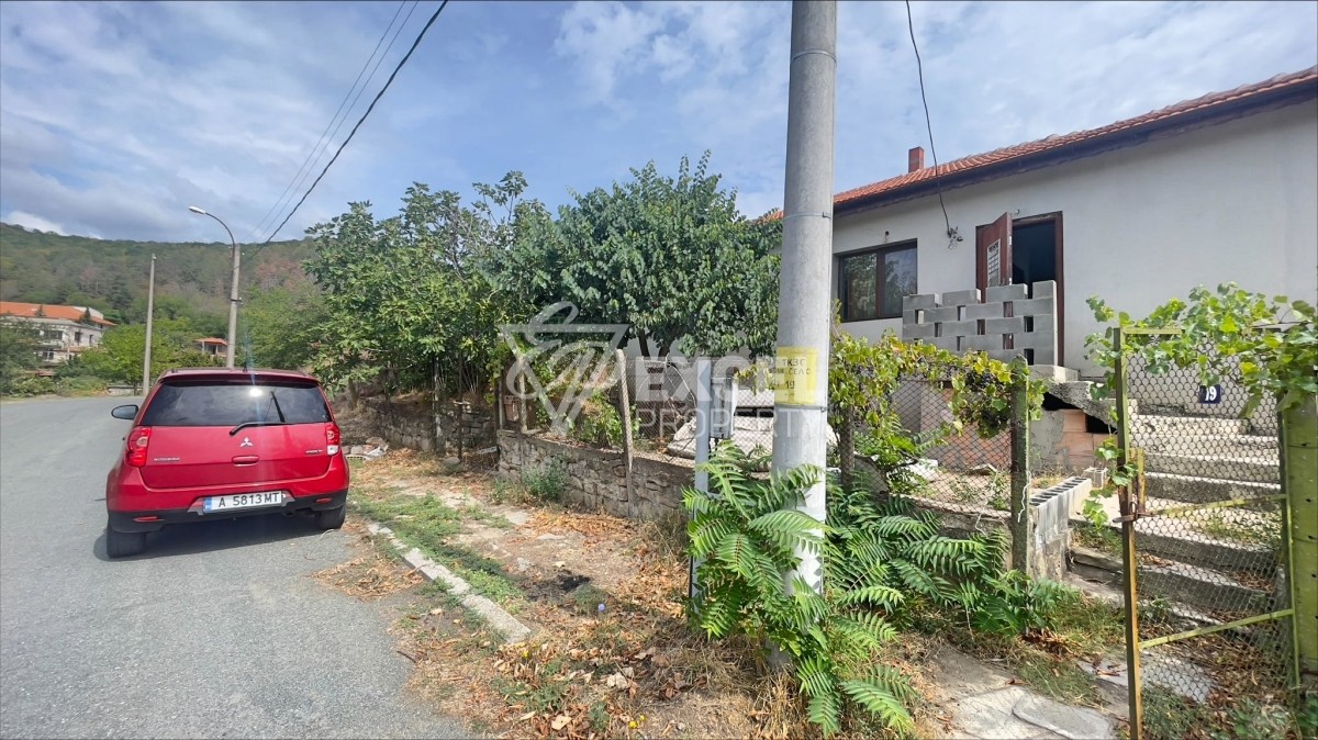 One storey house with two bedrooms in Gorica for sale