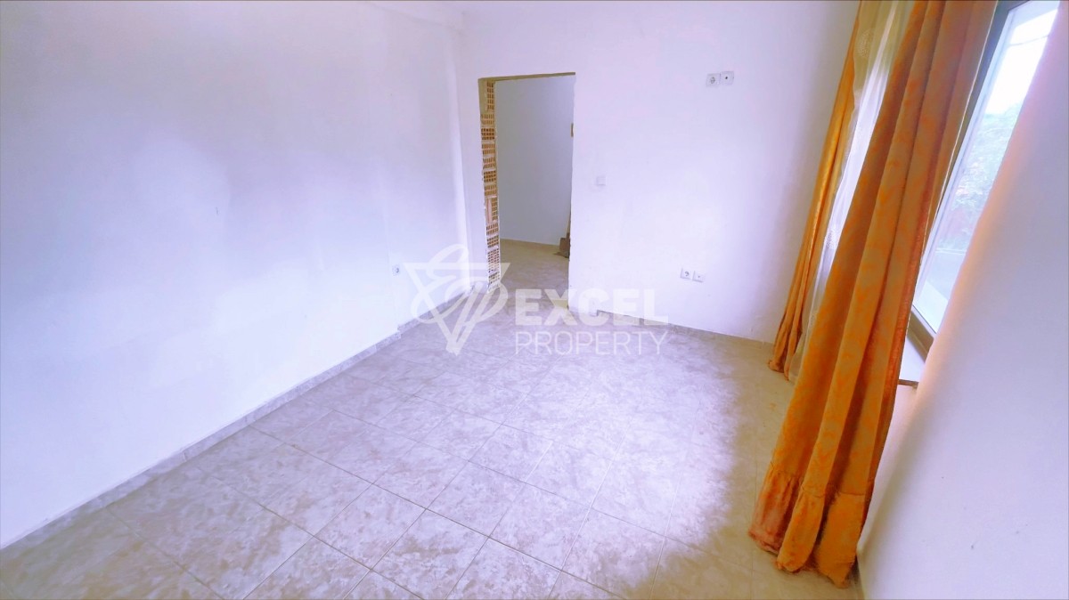 One storey house with two bedrooms in Gorica for sale