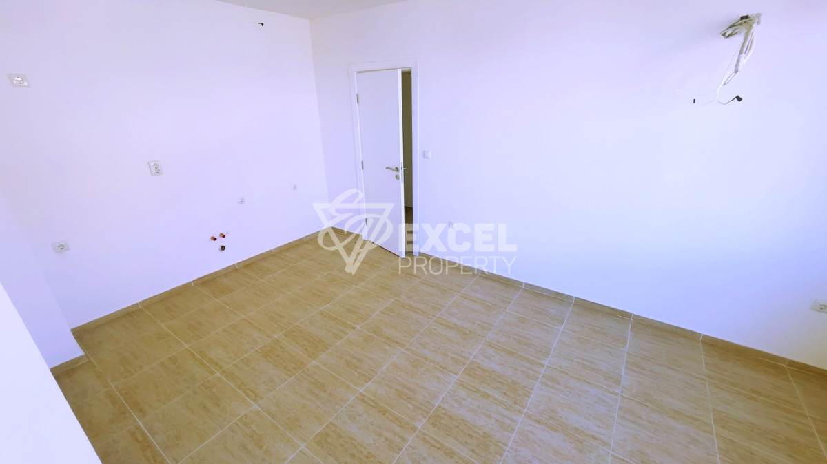 First line one bedroom apartment in Sveti Vlas with sea view.