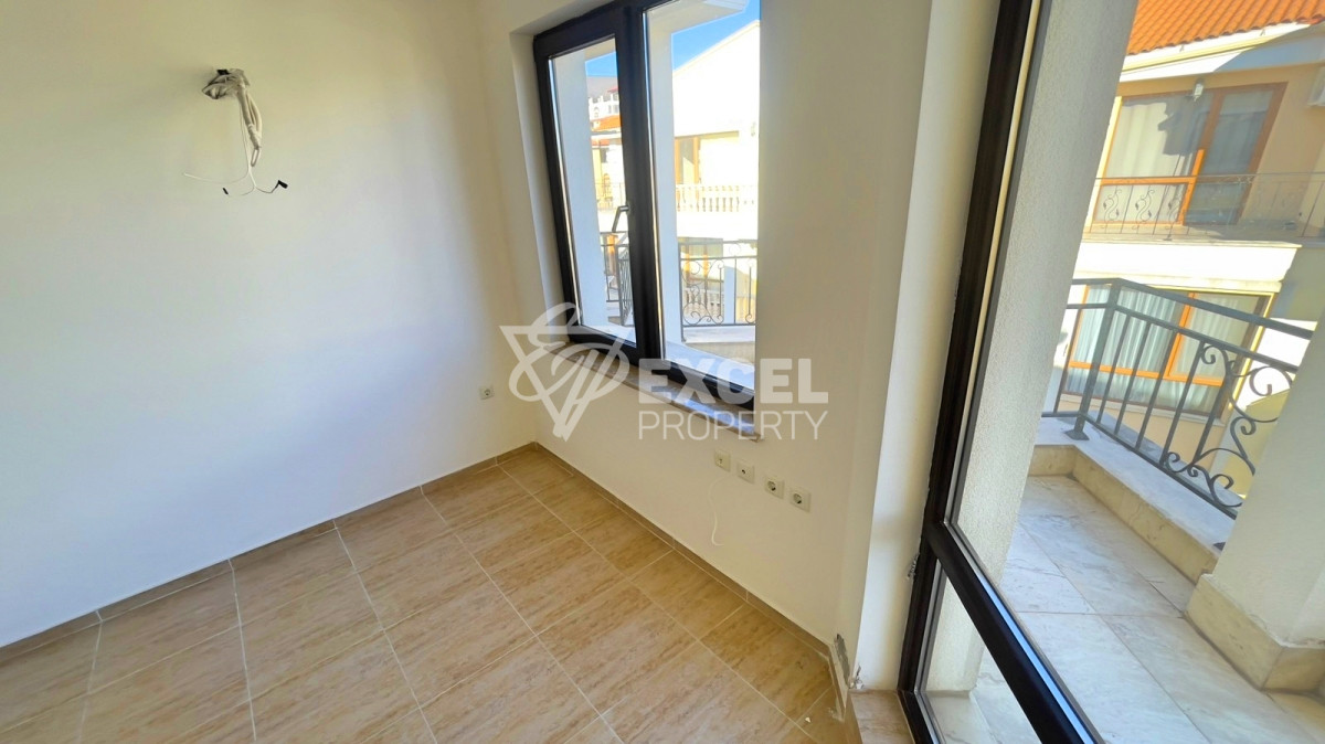 First line one bedroom apartment in Sveti Vlas with sea view.