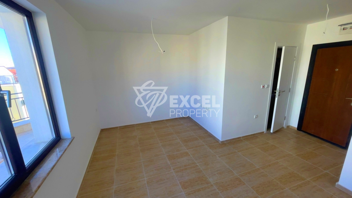 First line studio apartment in Sveti Vlas with sea view.