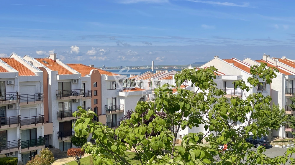 Furnished, two bedroom apartment for sale in Sveti Vlas, 150m from the sea and marina Dinevi