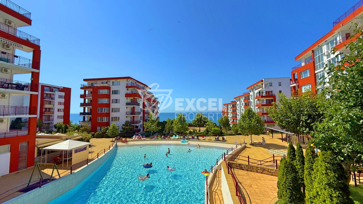 One-bedroom apartment on the first line to the sea in Marina Fort Club