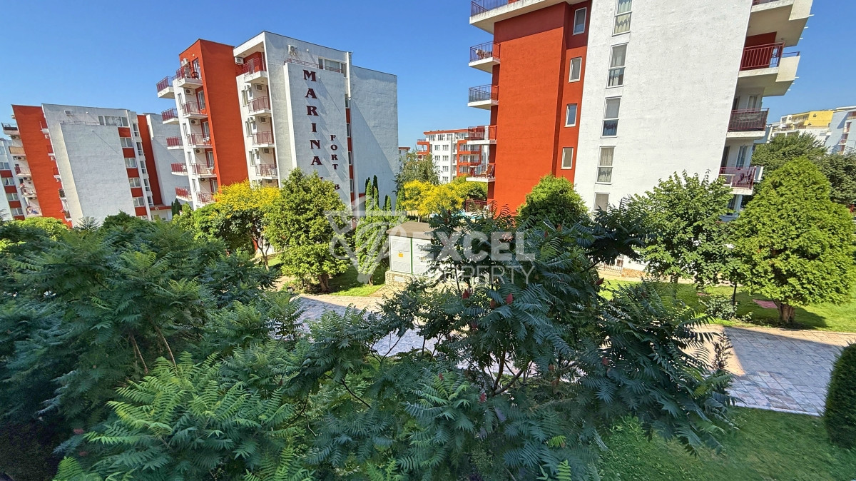 One-bedroom apartment on the first line to the sea in Marina Fort Club