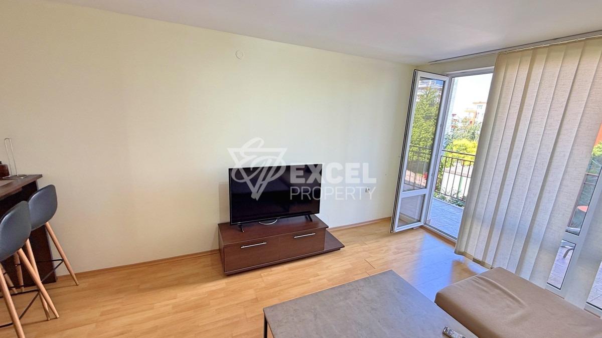 One-bedroom apartment on the first line to the sea in Marina Fort Club