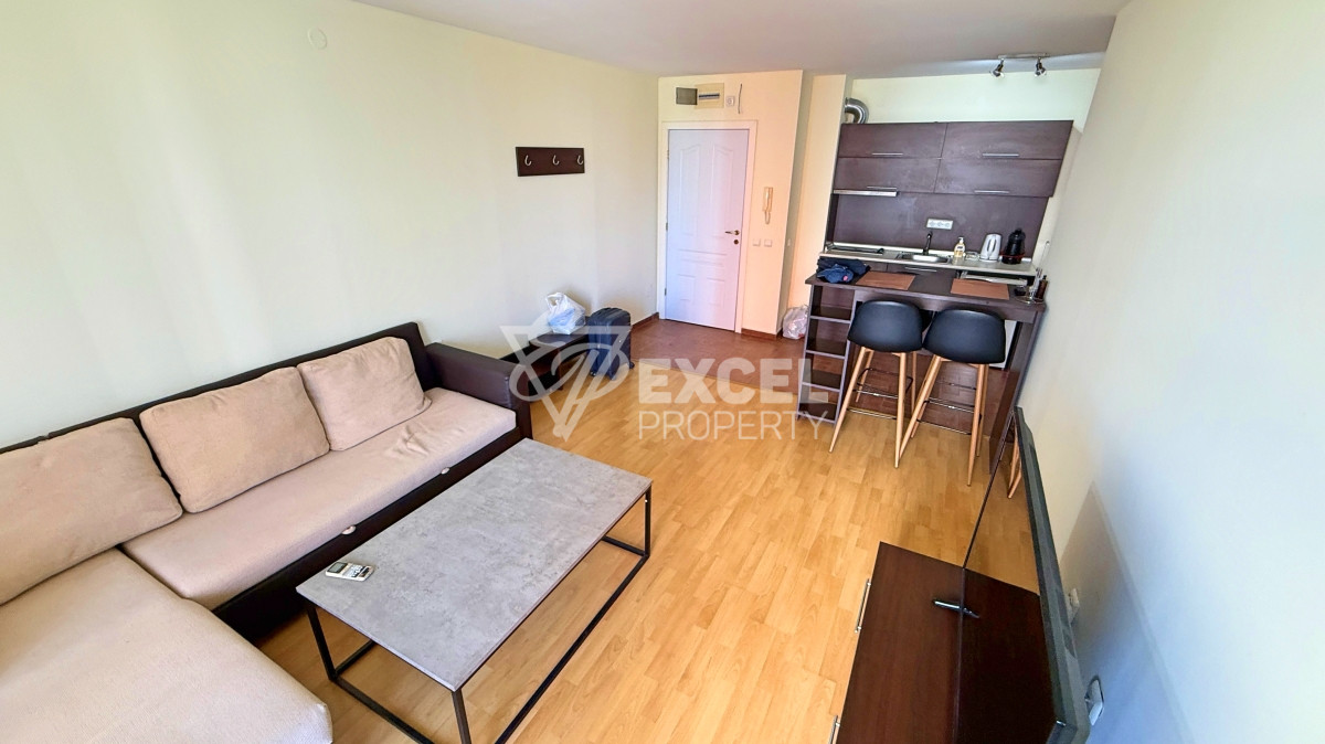 One-bedroom apartment on the first line to the sea in Marina Fort Club