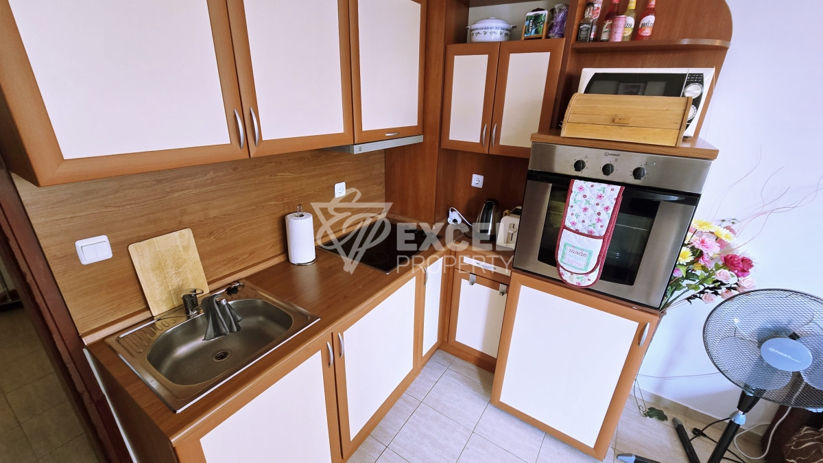 Тристаен апартамент в комплекс Мелодия, Слънчев бряг – 350 м от плажа. Ниска такса поддръжка и отлична цена