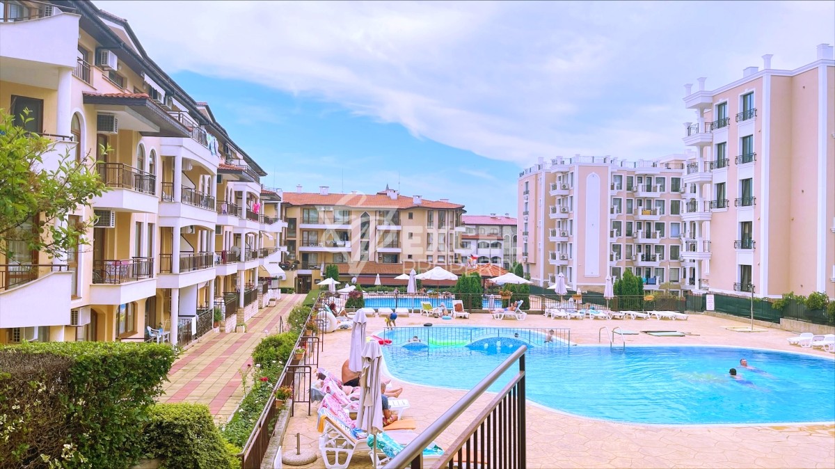 Aqua Dreams complex, Sveti Vlas - one bedroom apartment with sea view.