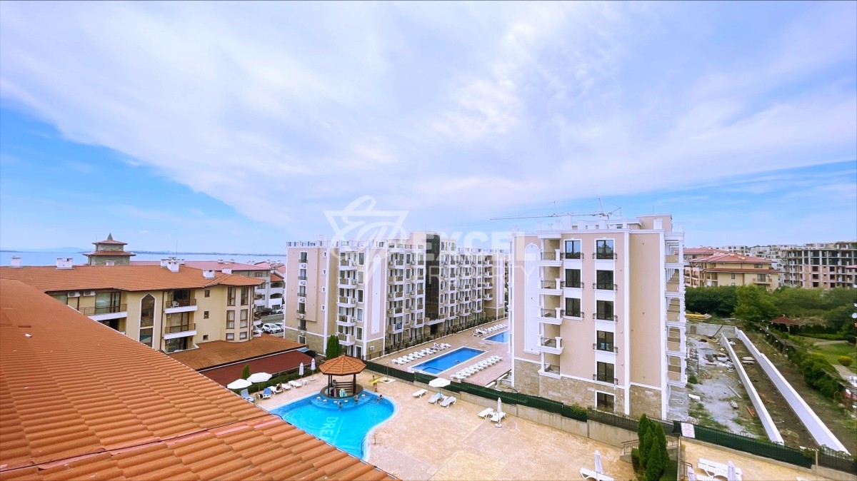 Aqua Dreams complex, Sveti Vlas - one bedroom apartment with sea view.