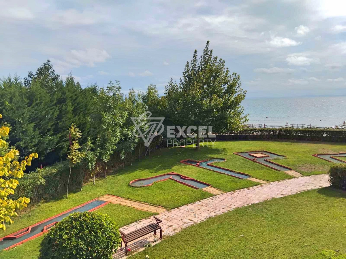 Furnished one bedroom apartment with sea view - Privilege Fort Noks complex, Elenite. First line