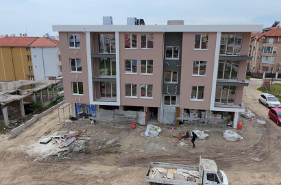 A profitable investment offer in a newly built building in the center of Ravda