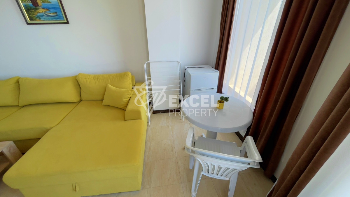 Two-bedroom apartment with sea view 200m from the sea in Sveti Vlas