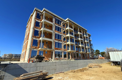 One-Bedroom Apartment for Year-Round Living – No Maintenance Fee! Black Sea District, Nesebar