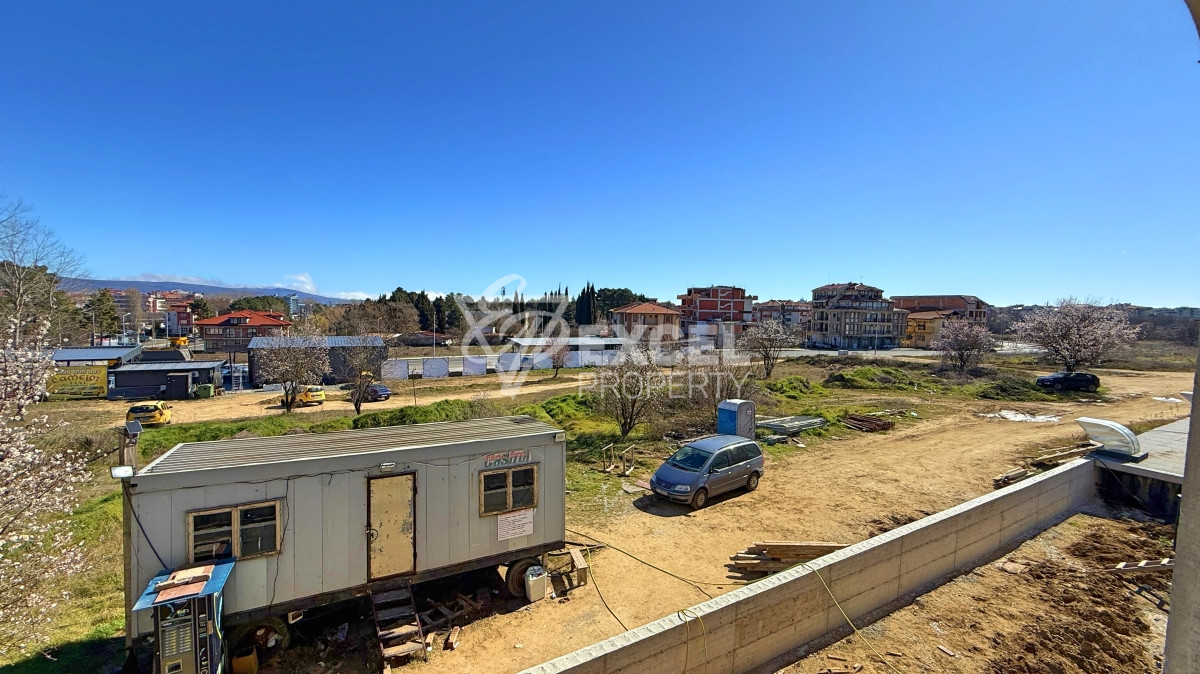 One-Bedroom Apartment for Year-Round Living – No Maintenance Fee! Black Sea District, Nesebar