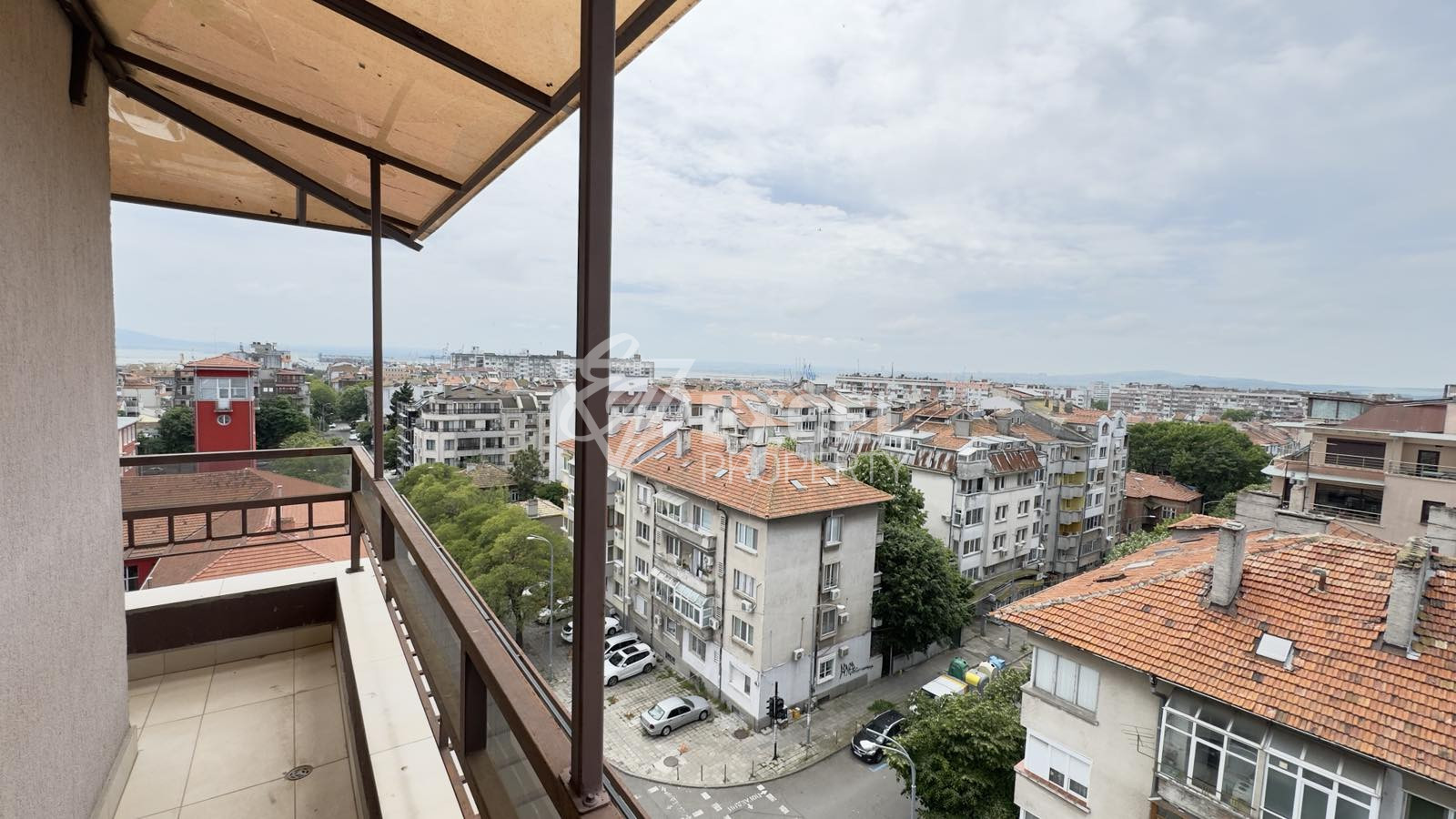 One-bedroom apartment in the center of Burgas, Vazrajdane quarter