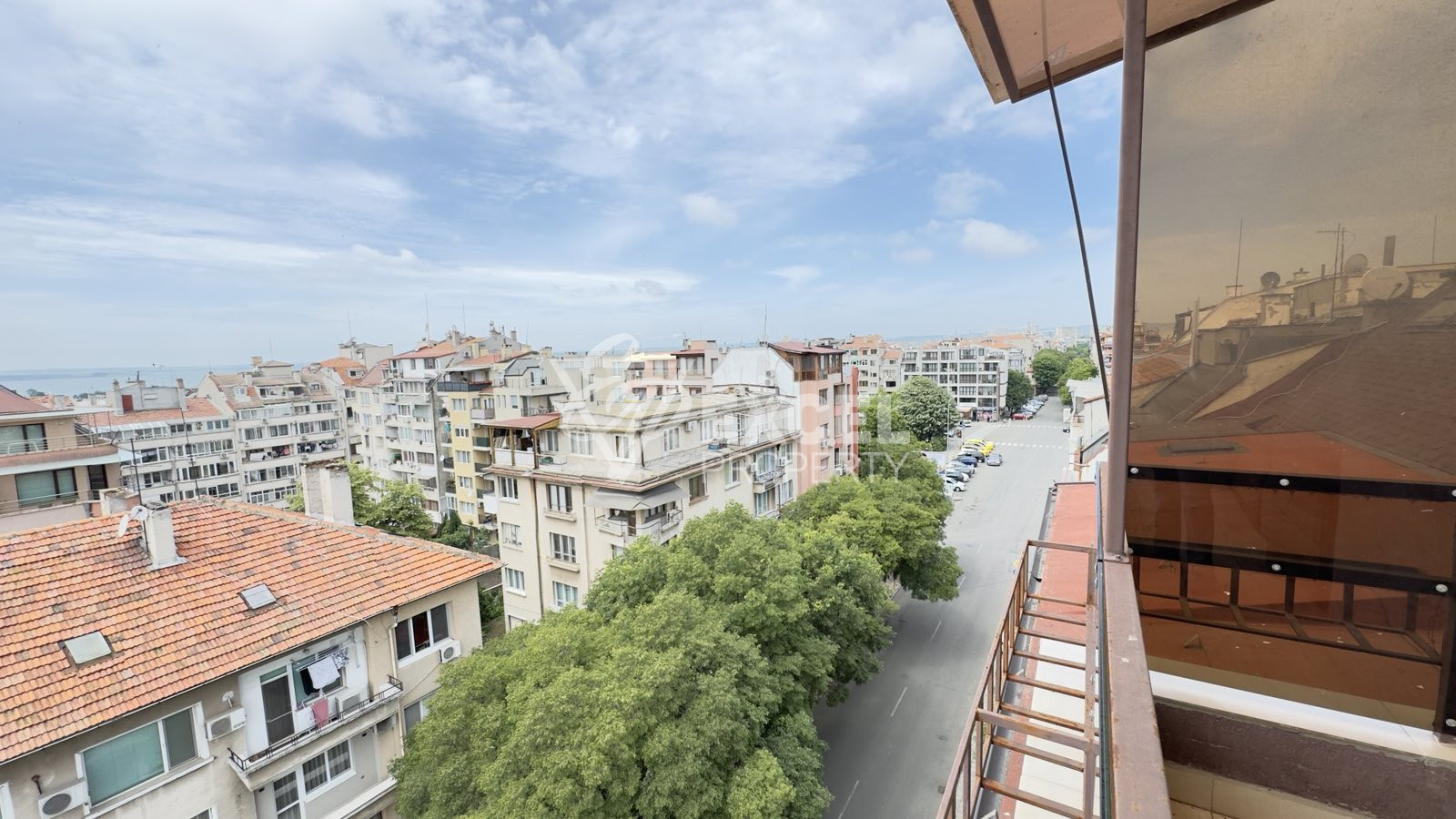 One-bedroom apartment in the center of Burgas, Vazrajdane quarter