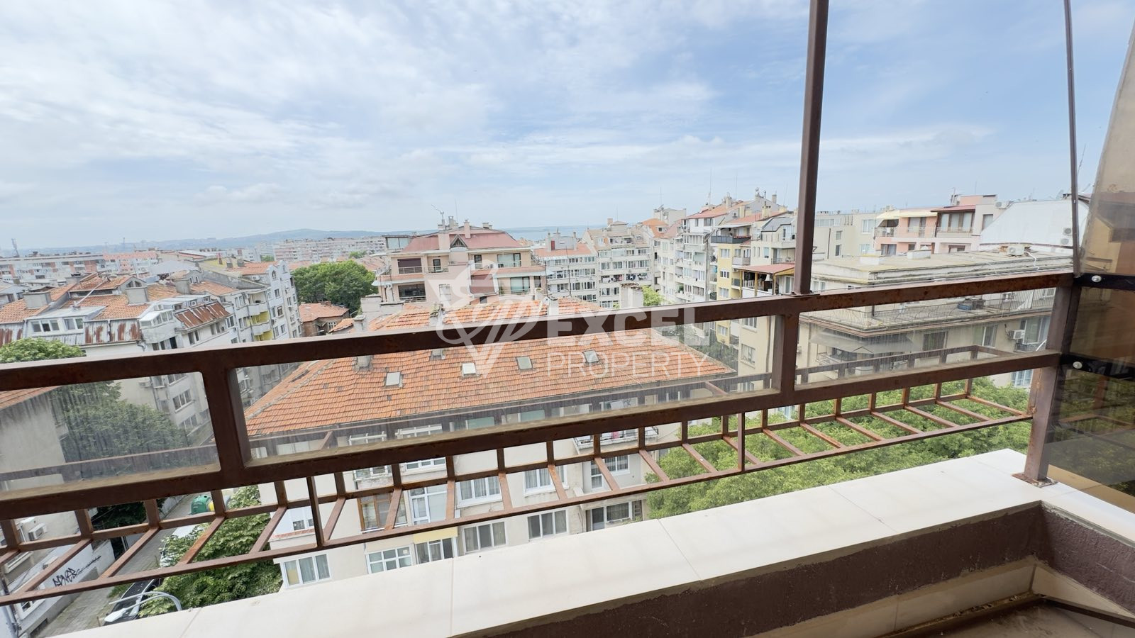 One-bedroom apartment in the center of Burgas, Vazrajdane quarter