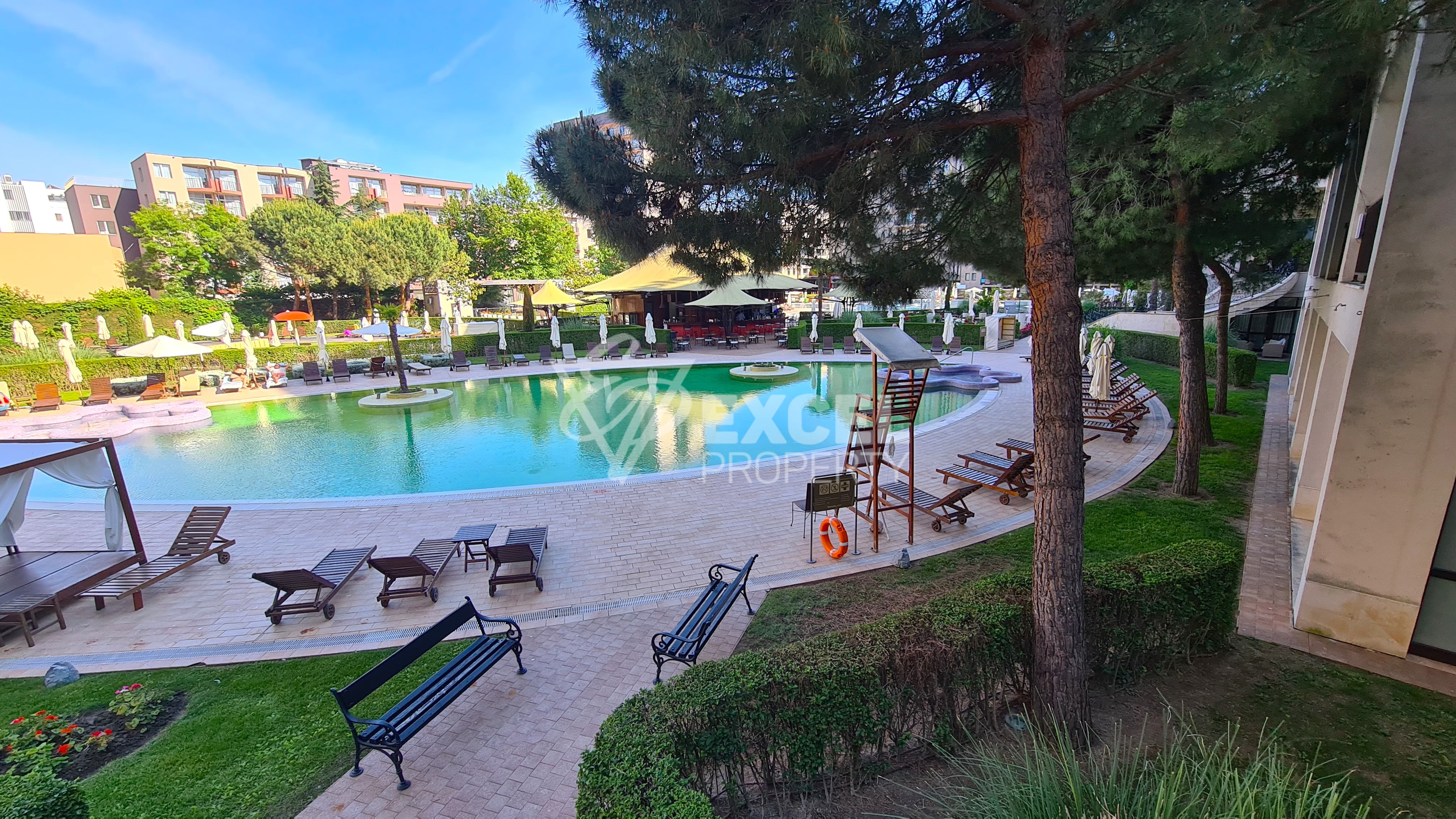 Furnished two-room apartment in the Barcelo Royal complex in Sunny Beach