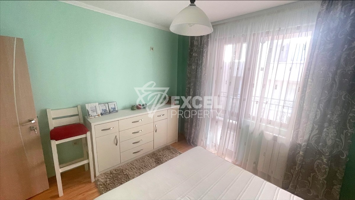 Large apartment in Cherno More district, suitable for a large family