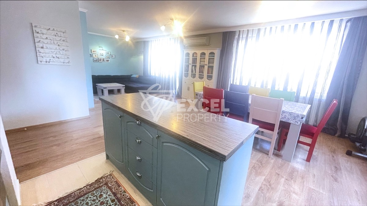 Large apartment in Cherno More district, suitable for a large family