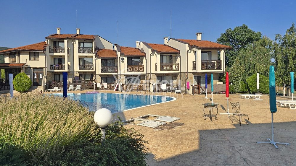 Furnished one-bedroom аpartment in Imperial Heights complex, Kosharitsa