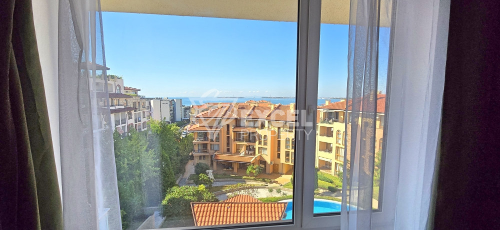 An exceptional offer in Saint Vlas with a sea view