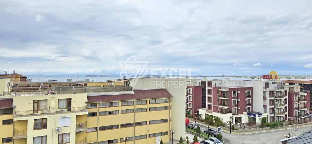 Two bedroom apartment with a parking space in Sveti Vlas only 400 m from the sea