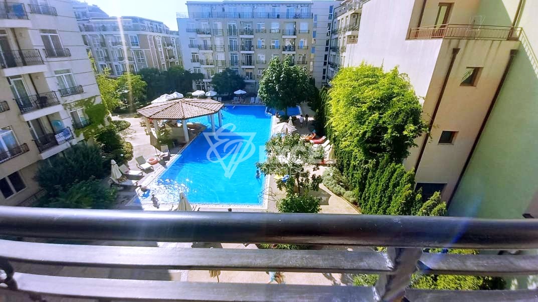 One-bedroom property in Down Park complex with pool view