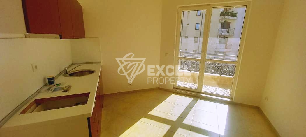 Studio with kitchen in a modern complex Isida Palace 2, Sunny Beach