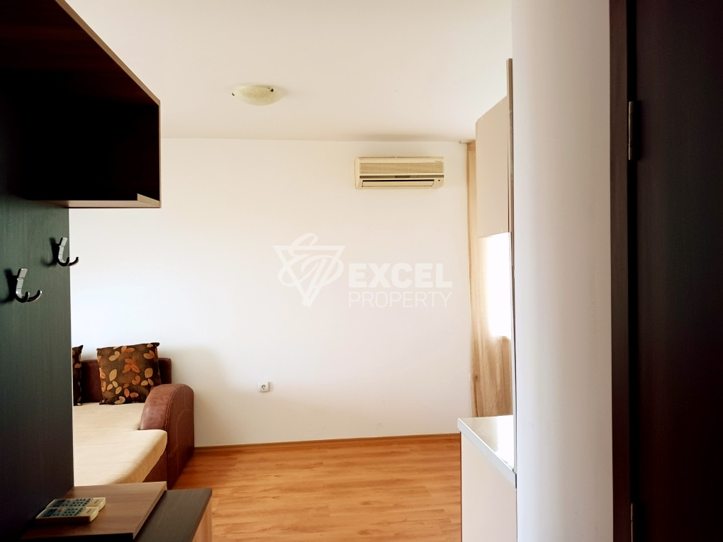 Furnished maisonette in Sea Diamond complex